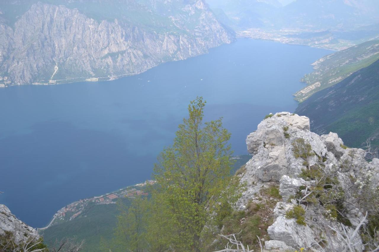 Natali Appartamens Malcesine Exteriör bild