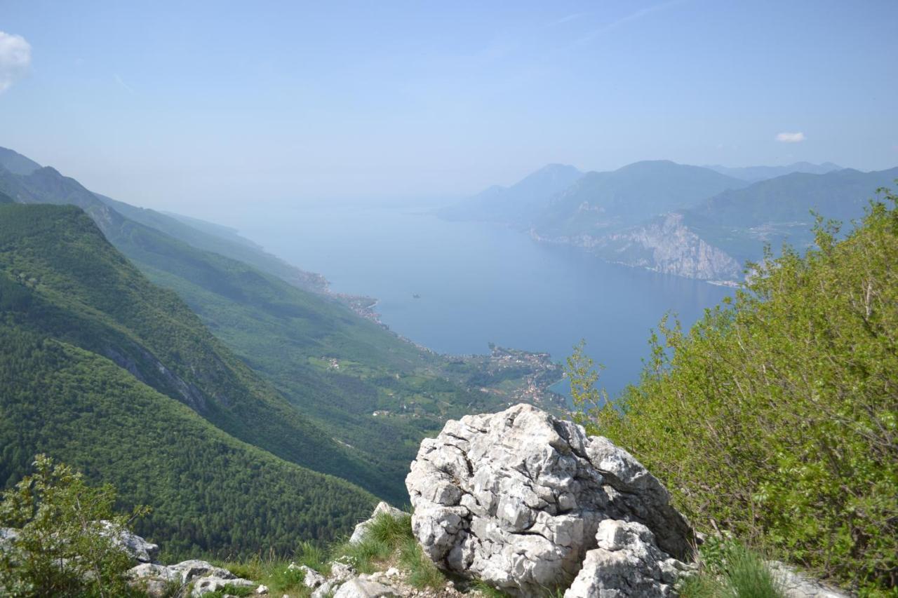 Natali Appartamens Malcesine Exteriör bild
