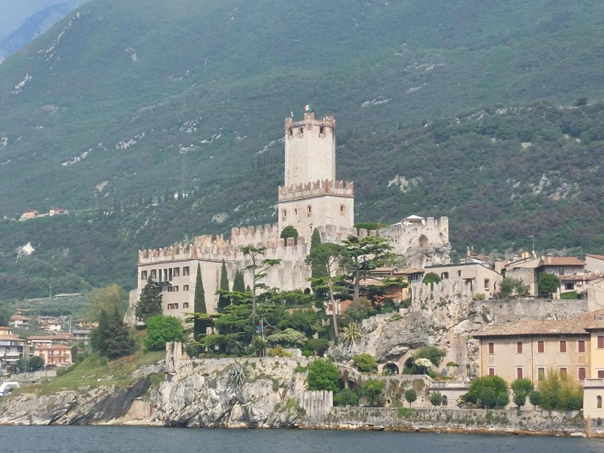 Natali Appartamens Malcesine Exteriör bild
